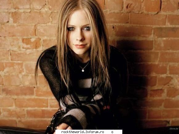artistul sau artista preferata amy lee,avril bizarre    
