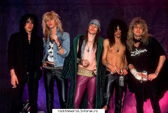 guns'n roses ibesc nebunie enumer totzi membri toata lumea stie axl bruce solo slash(saul bass duff