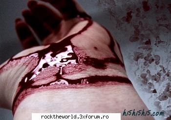 Poze dark - InNoCeNt sMiLe - Poze