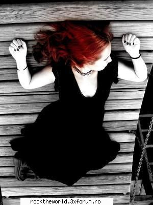 Poze dark - Fear over whether I’ll go on, Fear over whether - Poze