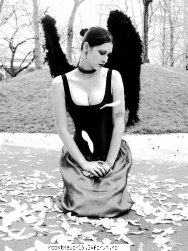 Poze emo.. - EmO_o - Poze